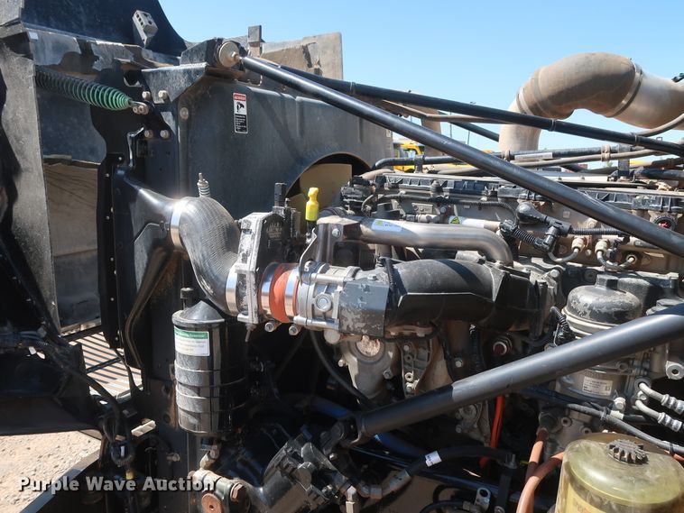 image for item HA9119 2014 Western Star 4900SB  semi truck