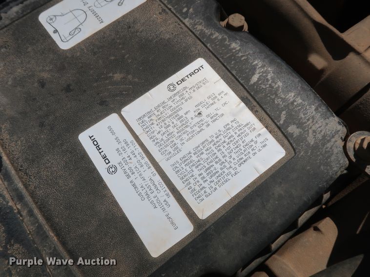 image for item HA9119 2014 Western Star 4900SB  semi truck