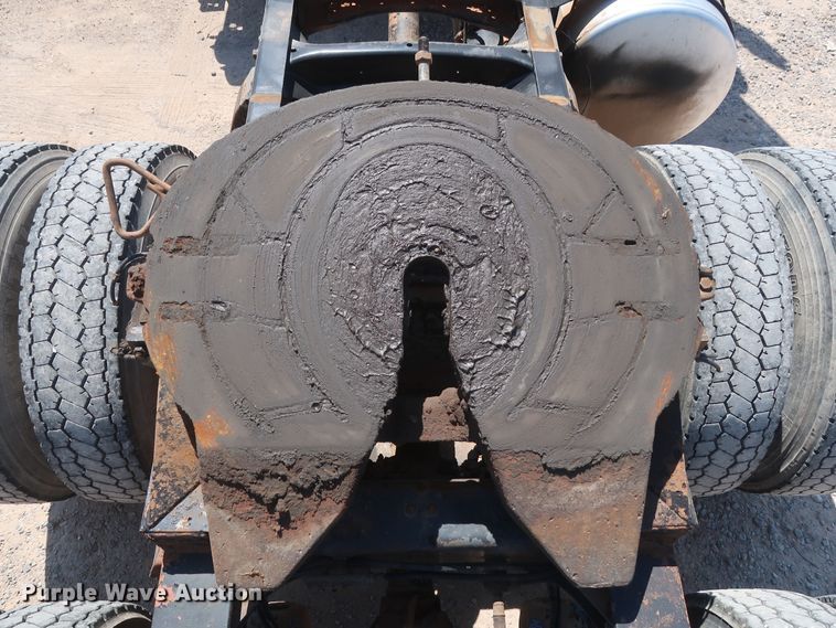 image for item HA9119 2014 Western Star 4900SB  semi truck