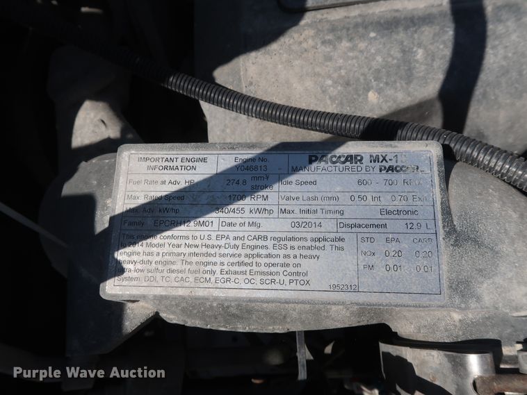 image for item HA9120 2015 Peterbilt 388  semi truck