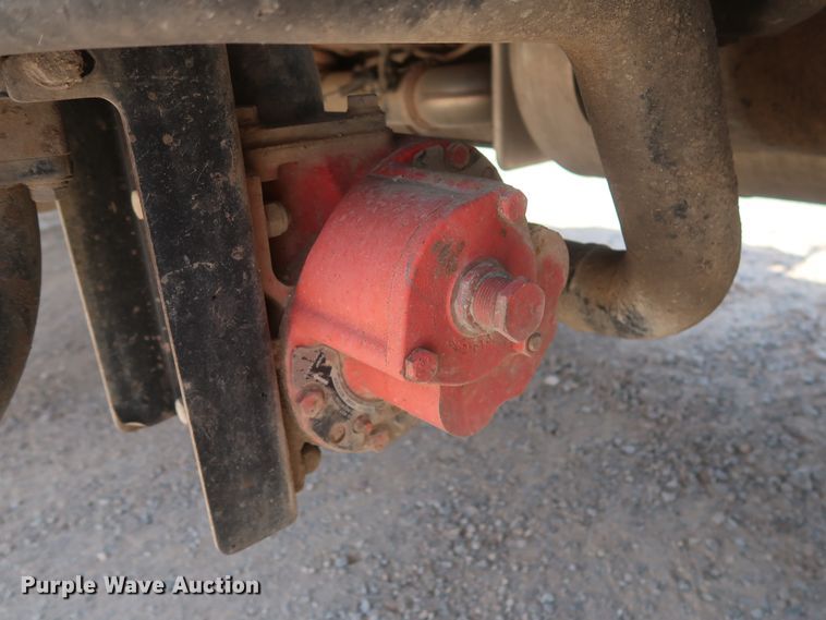 image for item HA9120 2015 Peterbilt 388  semi truck