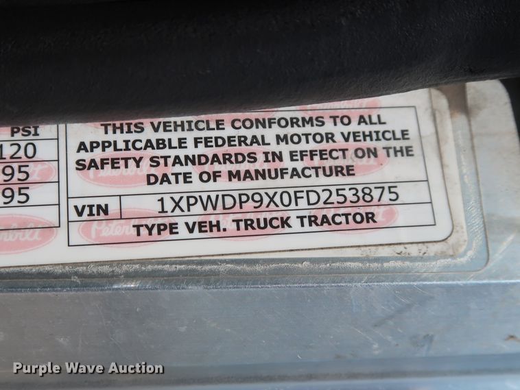 image for item HA9120 2015 Peterbilt 388  semi truck