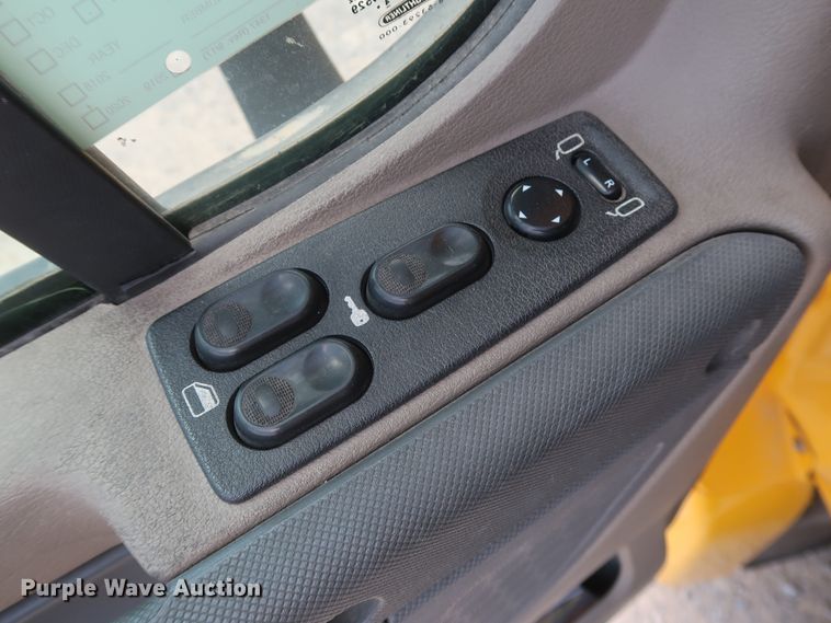 image for item HA9123 2016 Freightliner Cascadia 125  semi truck