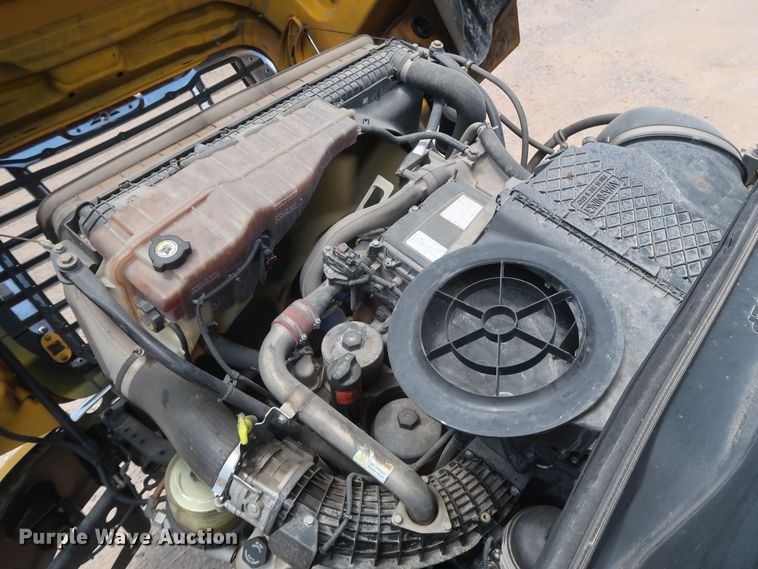 image for item HA9123 2016 Freightliner Cascadia 125  semi truck