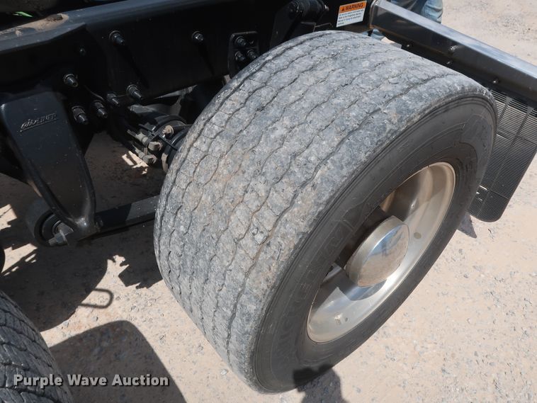 image for item HA9123 2016 Freightliner Cascadia 125  semi truck