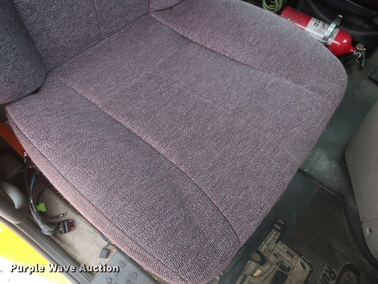 image for item HA9125 2017 Freightliner Cascadia 125  semi truck