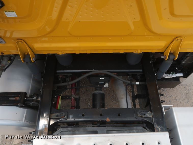 image for item HA9125 2017 Freightliner Cascadia 125  semi truck