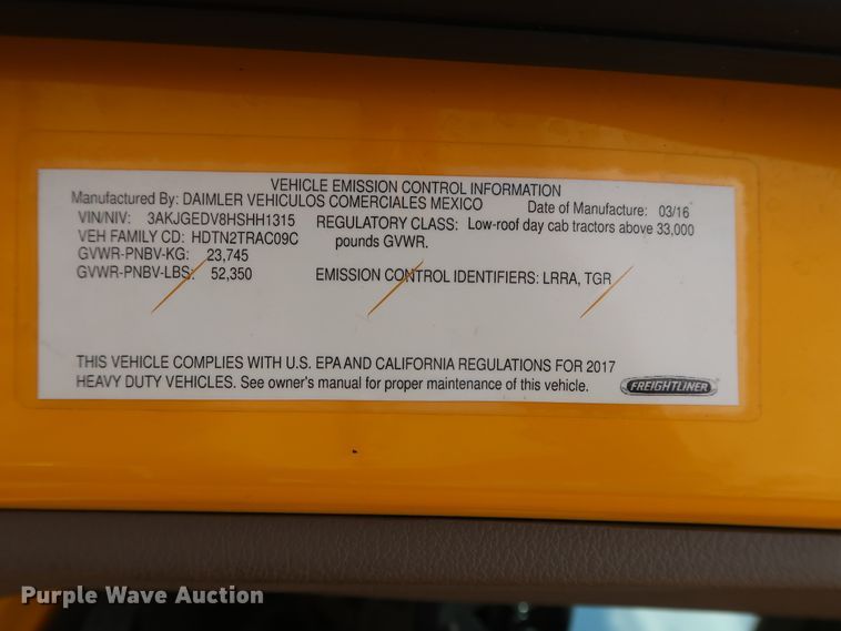 image for item HA9125 2017 Freightliner Cascadia 125  semi truck