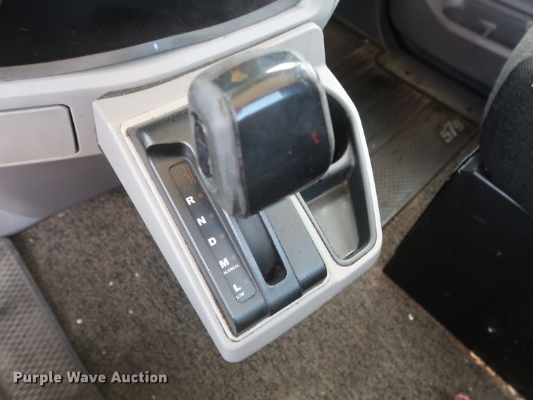 image for item HA9127 2017 Peterbilt 579  semi truck