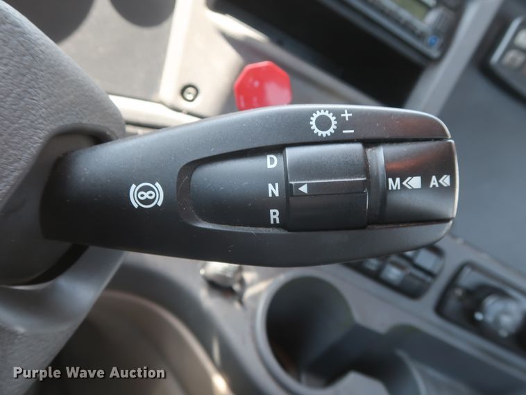 image for item HA9128 2017 Freightliner Cascadia 125  semi truck