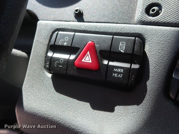 image for item HA9129 2017 Freightliner Cascadia 125  semi truck