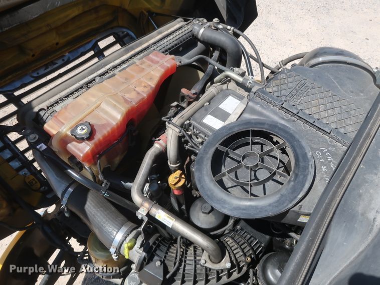 image for item HA9129 2017 Freightliner Cascadia 125  semi truck