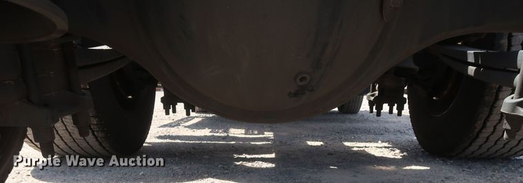 image for item HA9129 2017 Freightliner Cascadia 125  semi truck