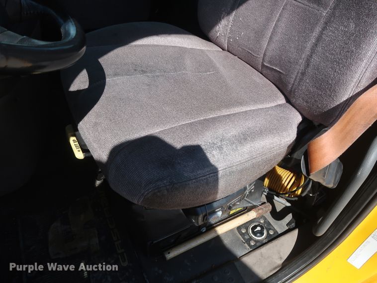 image for item HA9130 2015 Freightliner Cascadia 125  semi truck