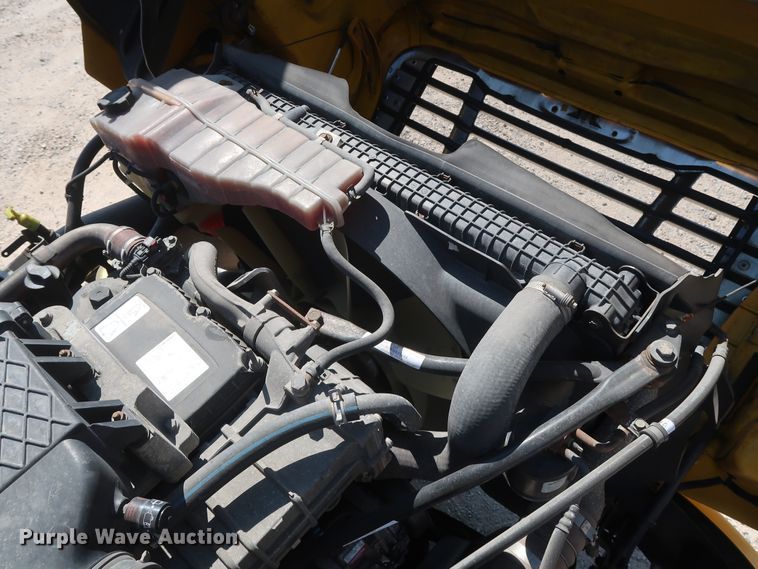 image for item HA9130 2015 Freightliner Cascadia 125  semi truck