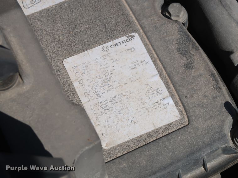 image for item HA9131 2015 Freightliner Cascadia 125  semi truck