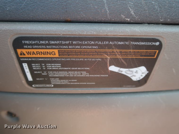 image for item HA9132 2014 Freightliner Cascadia 125 semi truck