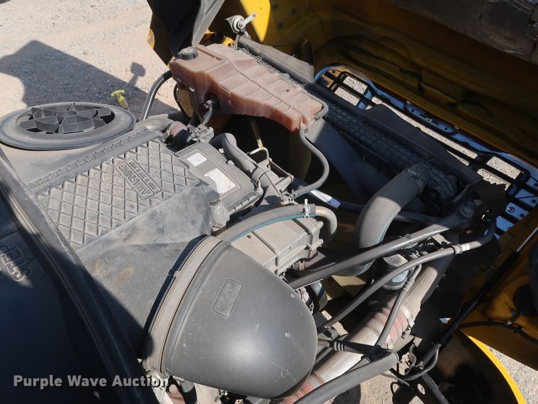 image for item HA9132 2014 Freightliner Cascadia 125 semi truck