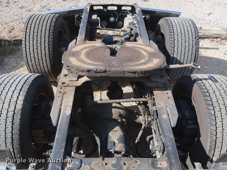 image for item HA9132 2014 Freightliner Cascadia 125 semi truck