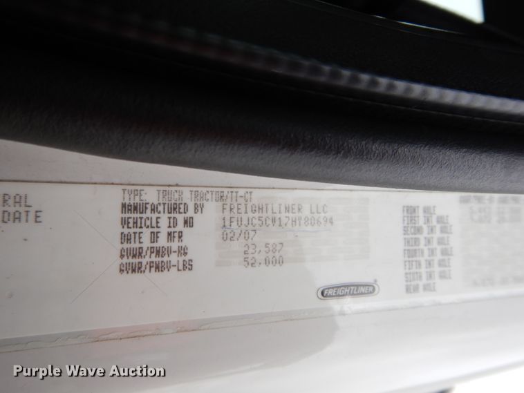 image for item HA9168 2007 Freightliner Business Class M2  semi truck