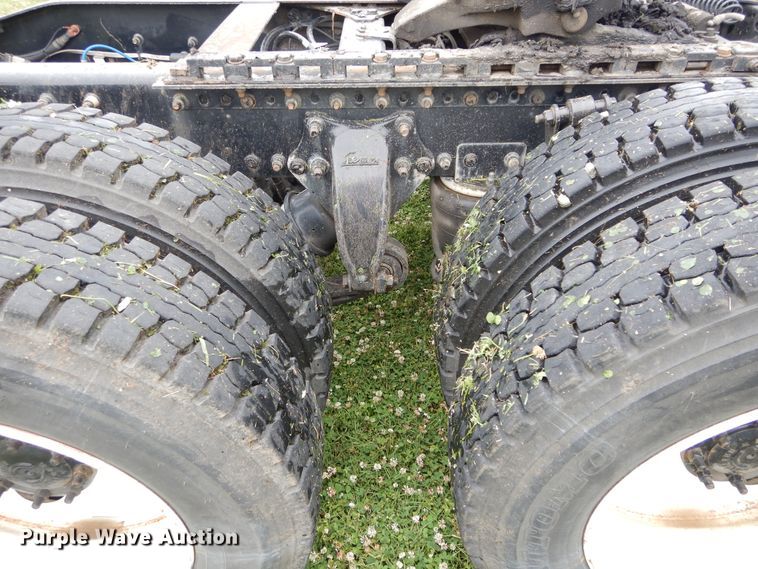 image for item HA9170 2007 Freightliner Business Class M2  semi truck