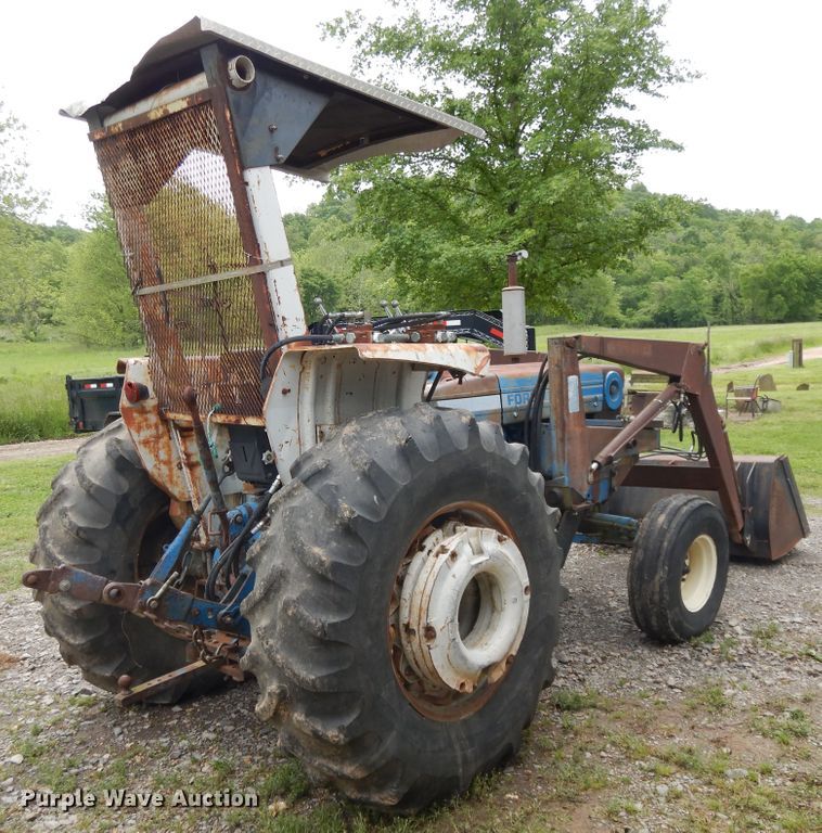 image for item DE5695 Ford 6600  tractor