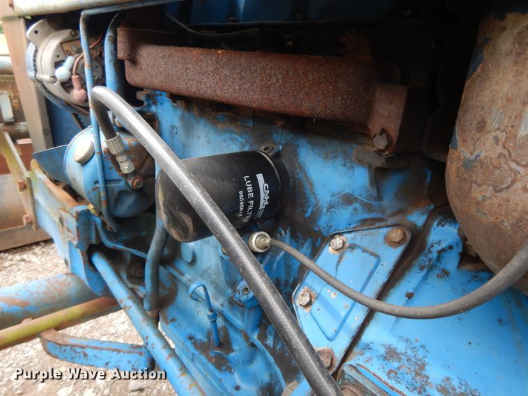 image for item DE5695 Ford 6600  tractor