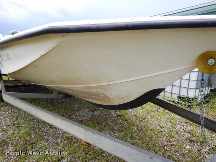 image for item DE5701 1999 Bluewave 22 Classic  boat