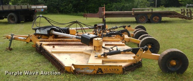 image for item DG6781 Alamo S115 batwing rotary mower