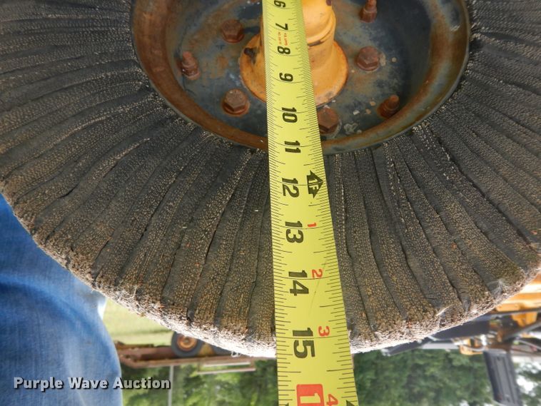 image for item DG6781 Alamo S115 batwing rotary mower