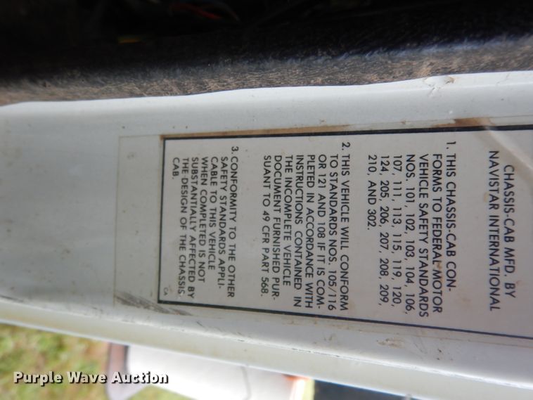 image for item DG6783 1987 International S1954/1900  dump flatbed truck