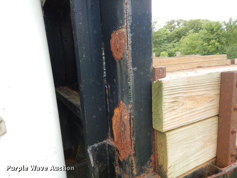 image for item DG6783 1987 International S1954/1900  dump flatbed truck