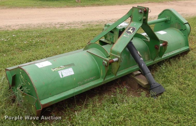 image for item DG6784 John Deere 390 flail mower