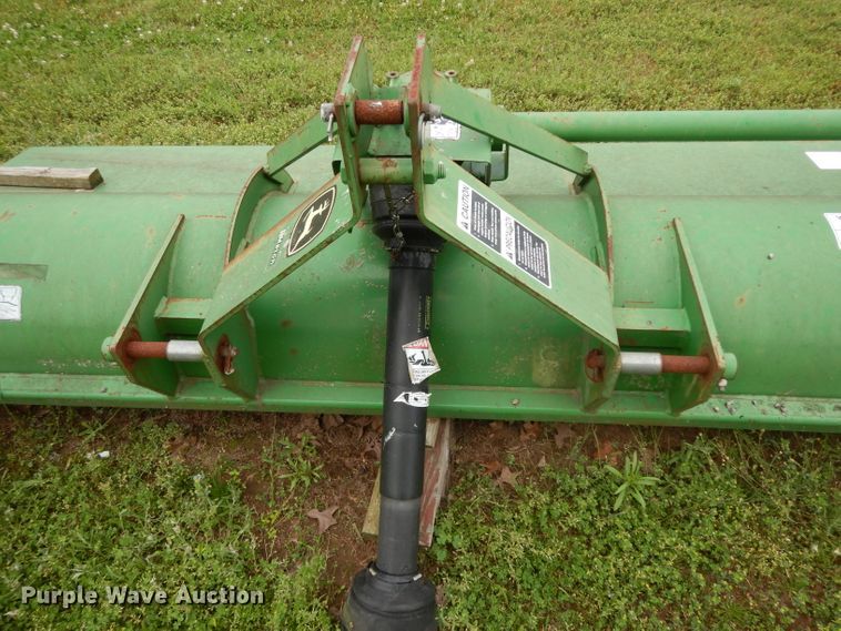 image for item DG6784 John Deere 390 flail mower