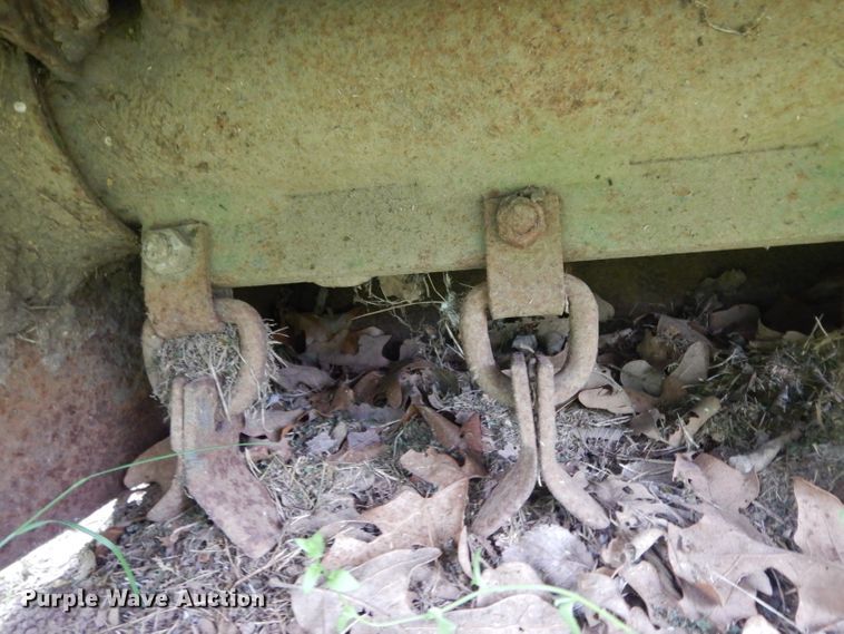 image for item DG6784 John Deere 390 flail mower