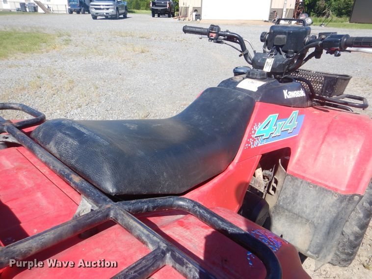 image for item DG8603 1994 Kawasaki Bayou  ATV