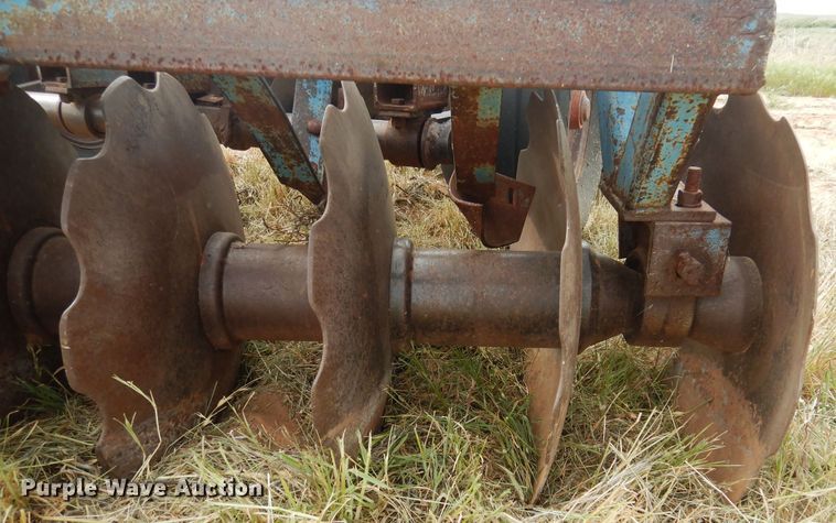 image for item GE9434 Ford 219 off-set disk