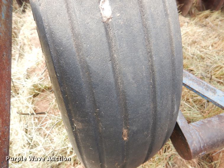 image for item GE9434 Ford 219 off-set disk