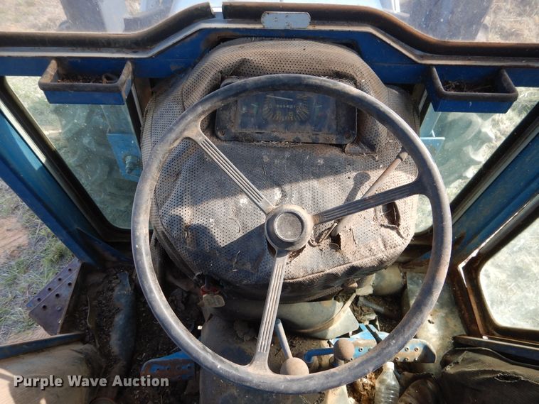 image for item GE9439 1988 Ford 6610  tractor