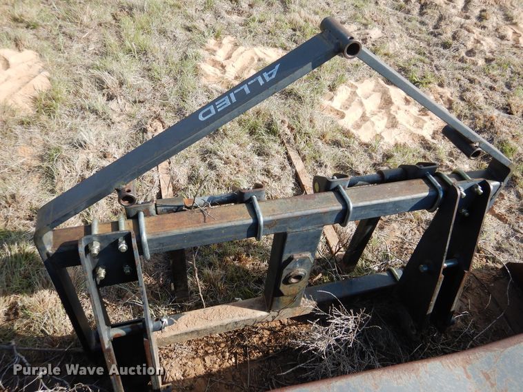 image for item GE9439 1988 Ford 6610  tractor