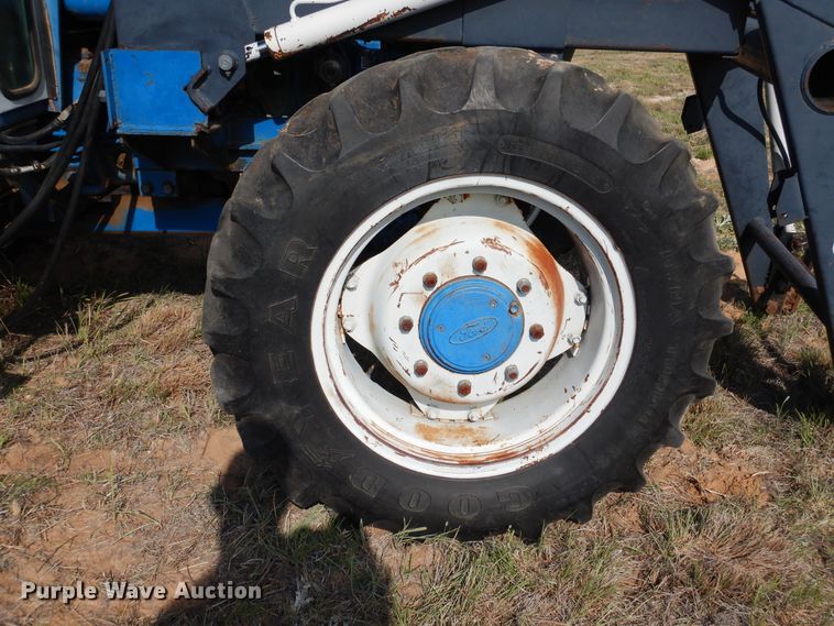 image for item GE9439 1988 Ford 6610  tractor