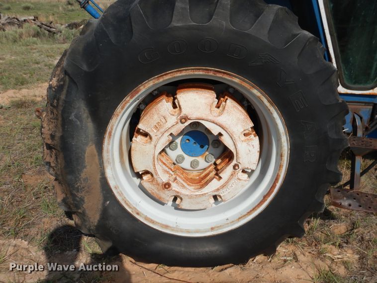 image for item GE9439 1988 Ford 6610  tractor