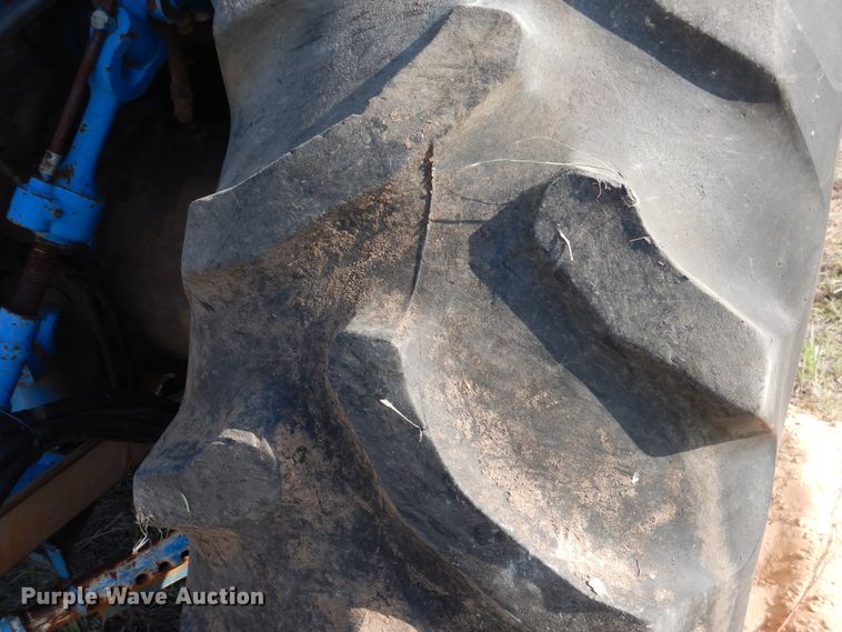 image for item GE9439 1988 Ford 6610  tractor