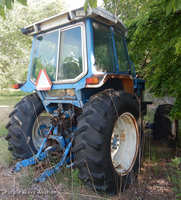 image for item GE9444 1988 Ford 7710  MFWD tractor