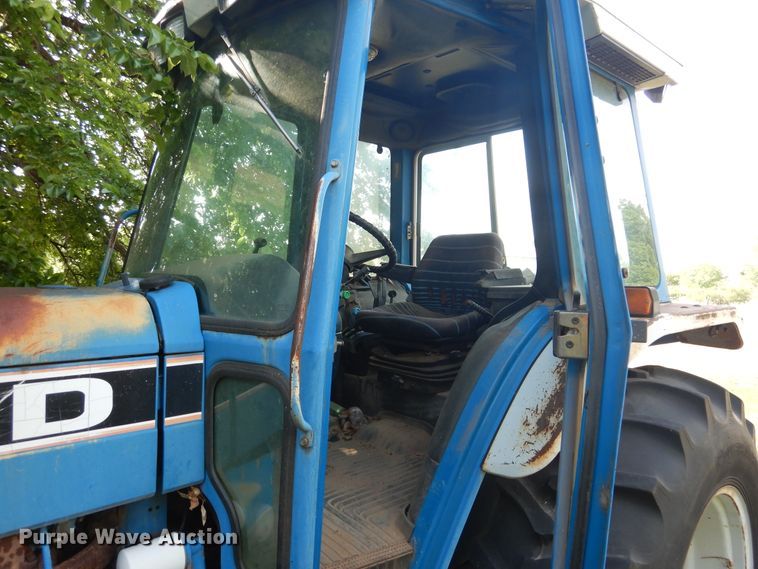 image for item GE9444 1988 Ford 7710  MFWD tractor