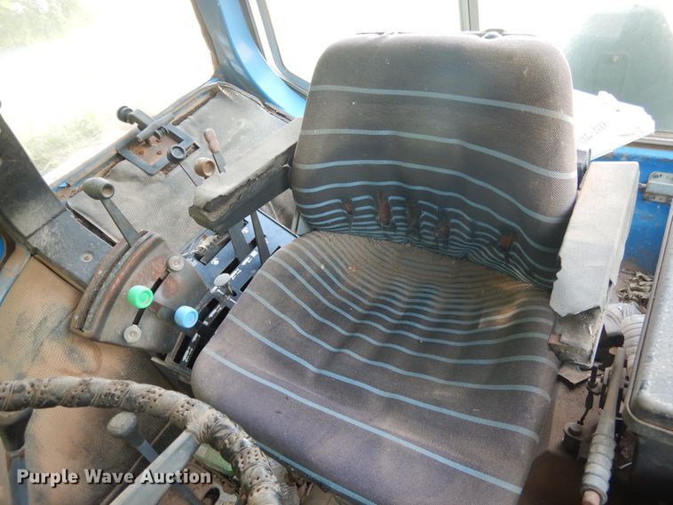 image for item GE9444 1988 Ford 7710  MFWD tractor