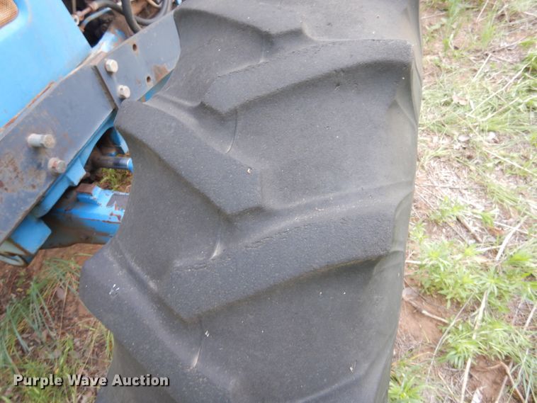 image for item GE9444 1988 Ford 7710  MFWD tractor