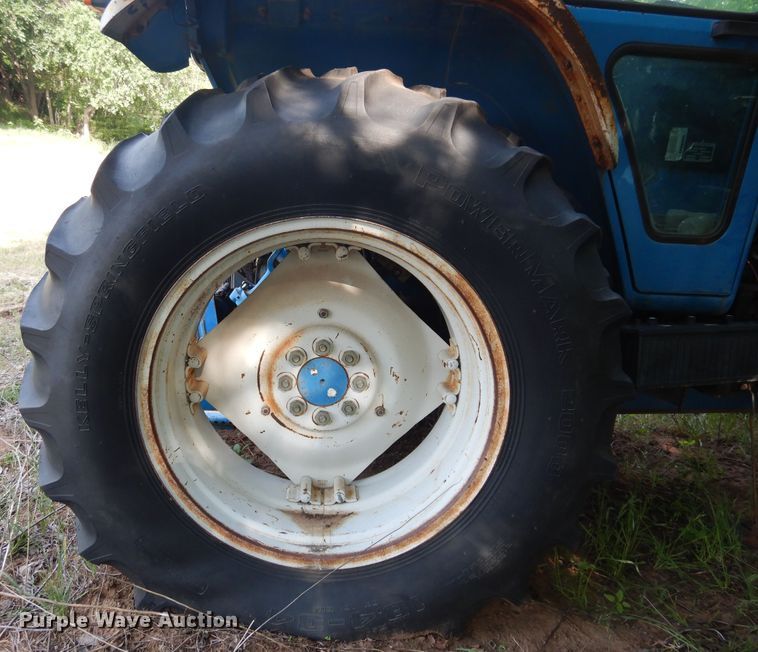 image for item GE9444 1988 Ford 7710  MFWD tractor