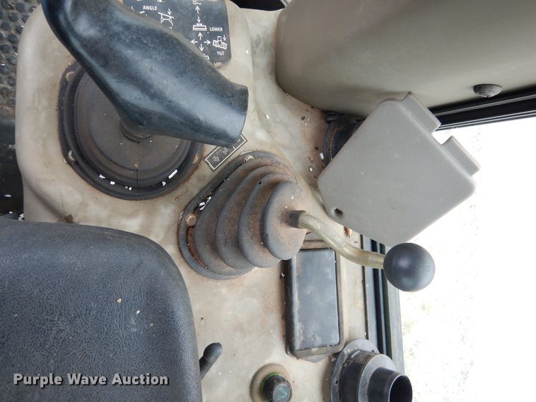 image for item GE9447 2004 Case 850K  crawler dozer