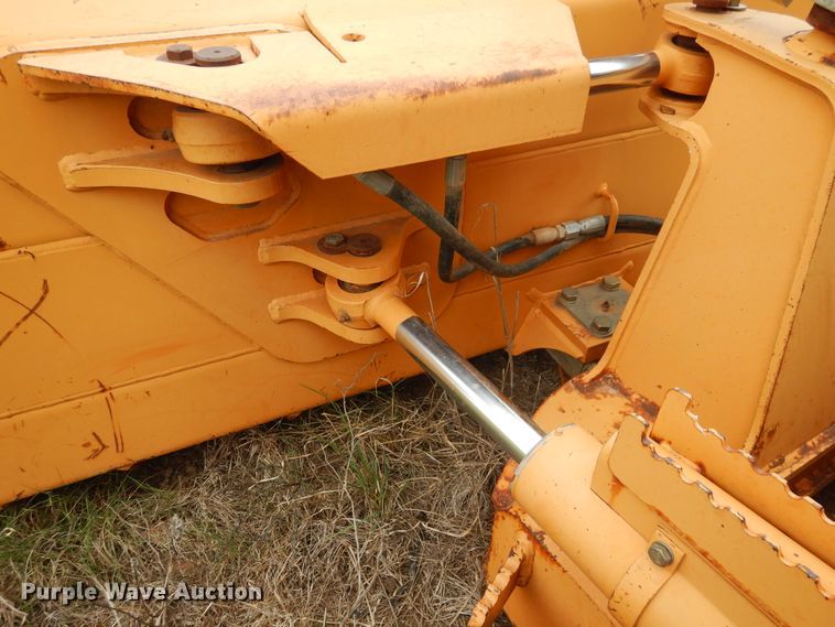 image for item GE9447 2004 Case 850K  crawler dozer